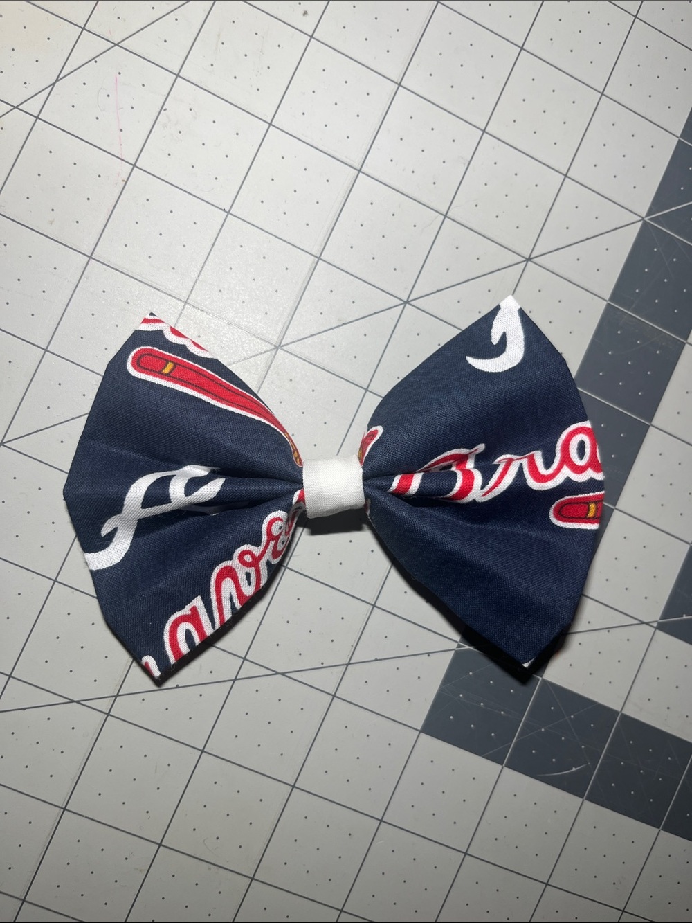 Atlanta Braves Bow Hair Clip